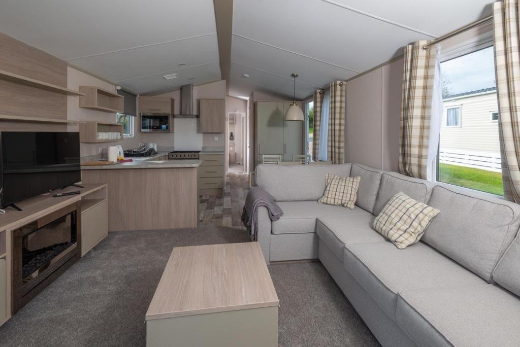 Luxury Holiday Home Sleeps 6 Pet Friendly St. Austell Exterior photo